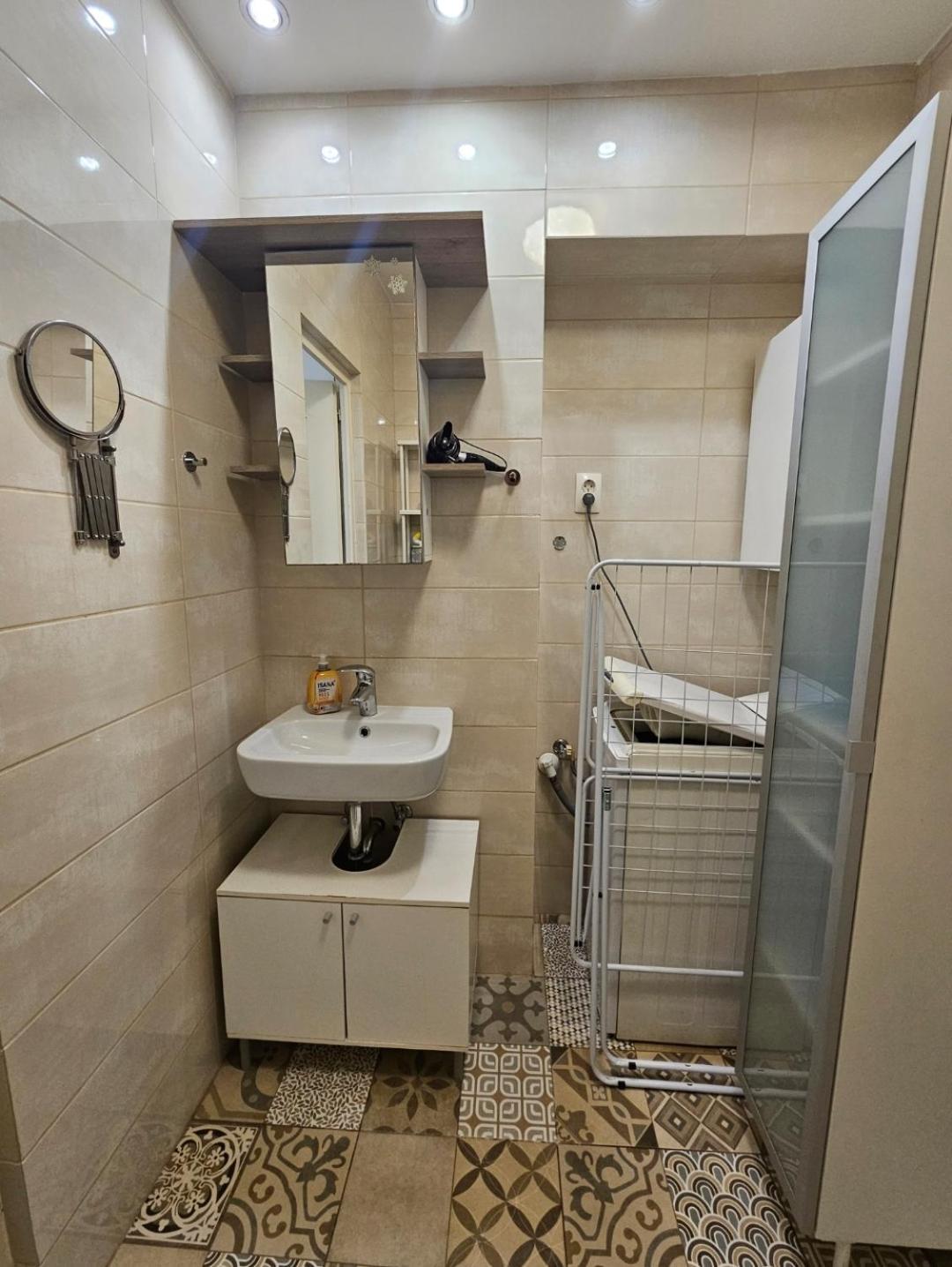 Smart Studio In The Heart Of Budapeszt Zewnętrze zdjęcie